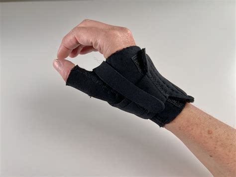 thumb compression test|best thumb braces for arthritis.